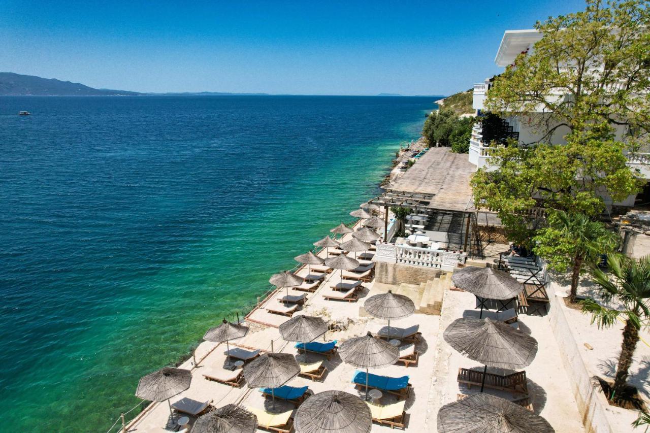 Villa Juna Beach Саранда Екстер'єр фото